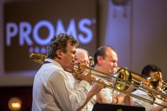 8. fotografie koncertu Gordon Goodwin’s Big Phat Band