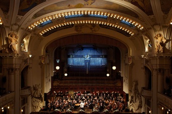 2. fotografie koncertu Lalo Schifrin & James Morrison: Jazz Meets the Symphony
