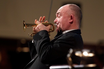 8. fotografie koncertu Lalo Schifrin & James Morrison: Jazz Meets the Symphony