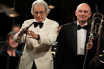 9. fotografie koncertu Lalo Schifrin & James Morrison: Jazz Meets the Symphony