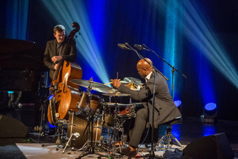 12. fotografie koncertu The Joey Alexander Trio