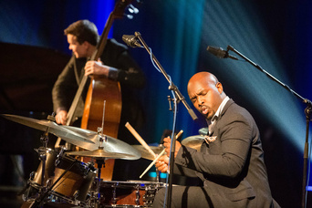6. fotografie koncertu The Joey Alexander Trio