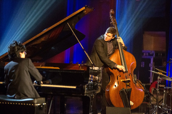 7. fotografie koncertu The Joey Alexander Trio