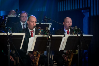 2. fotografie koncertu The Loop Jazz Orchestra & Fly me to the Moon